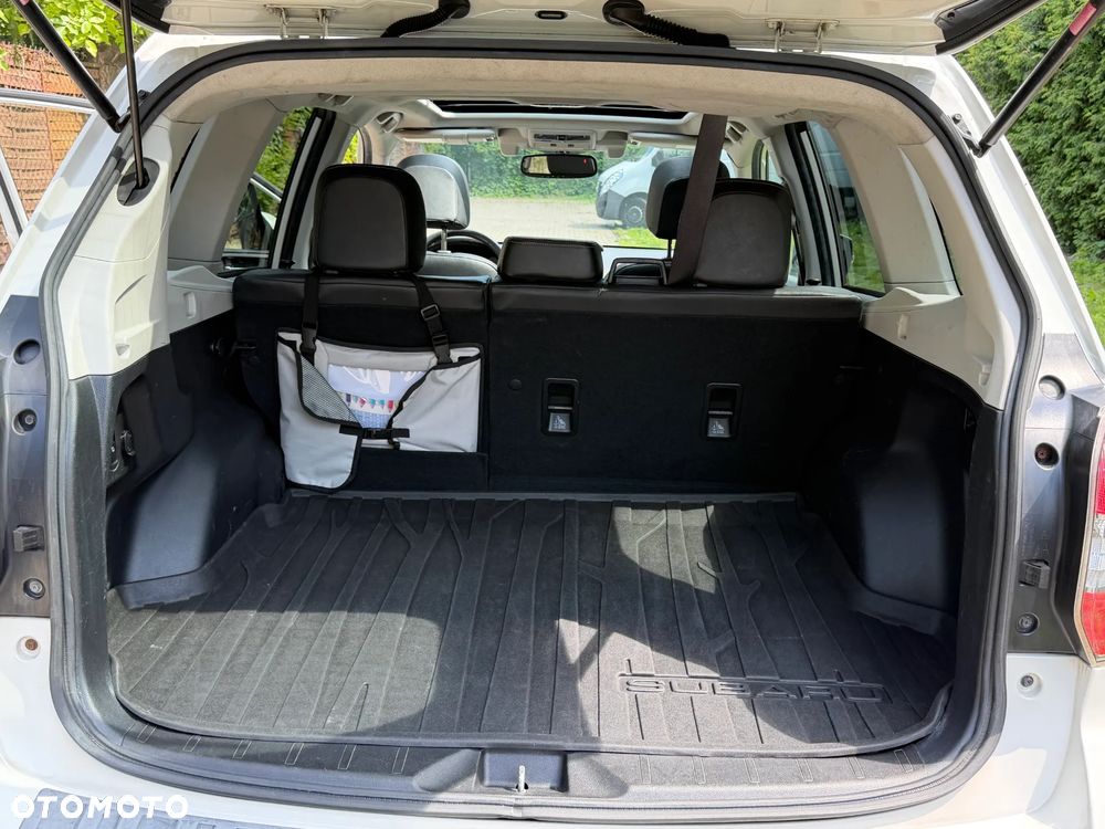 Subaru Forester 2.0 XT Platinum Lineartronic - 7