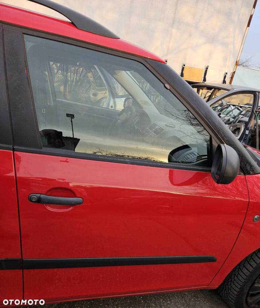 Skoda Fabia II 2 drzwi przód przednie lewe   8151 - 4