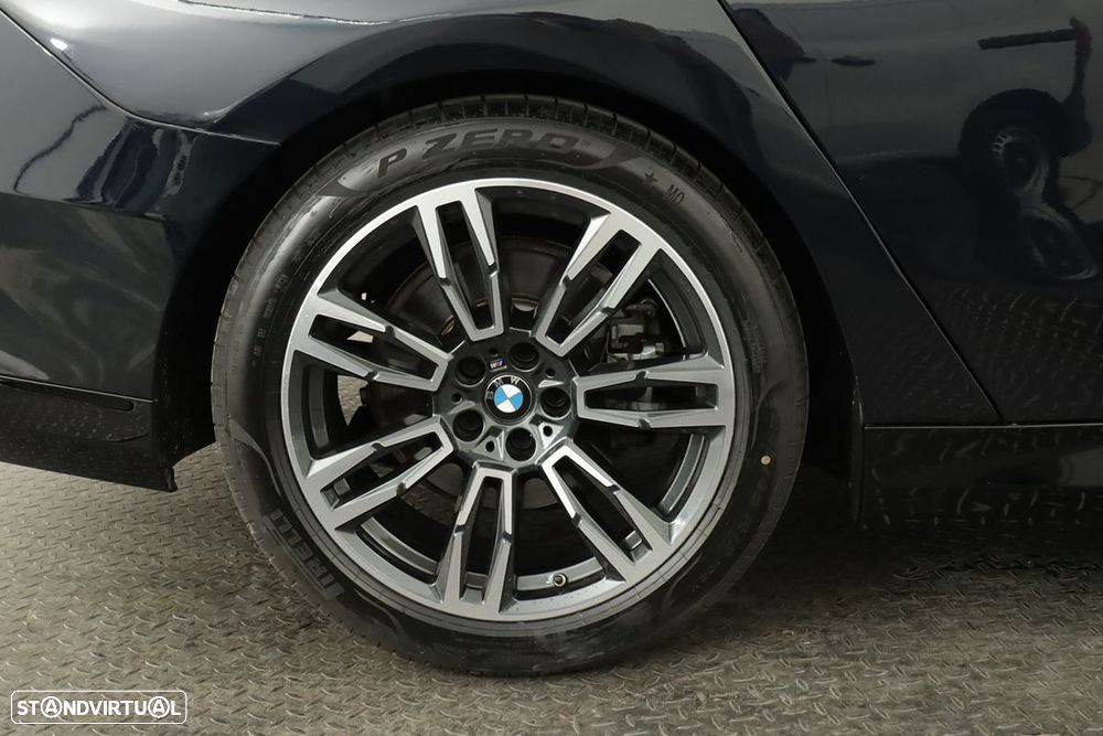 BMW 520 d Pack Desportivo M - 5