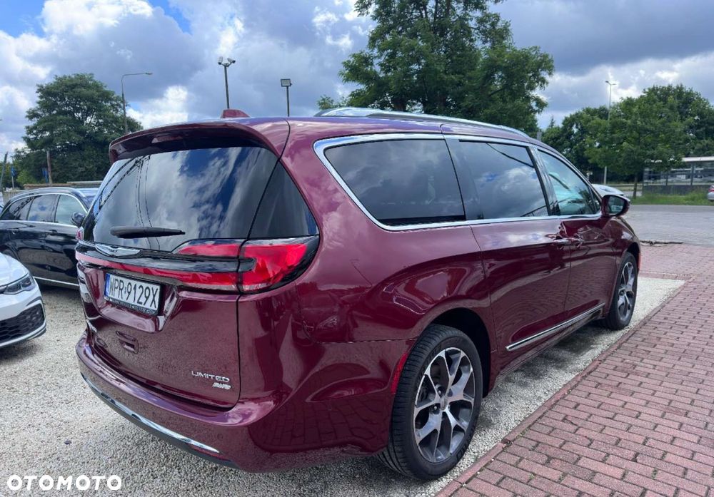 Chrysler Pacifica - 6