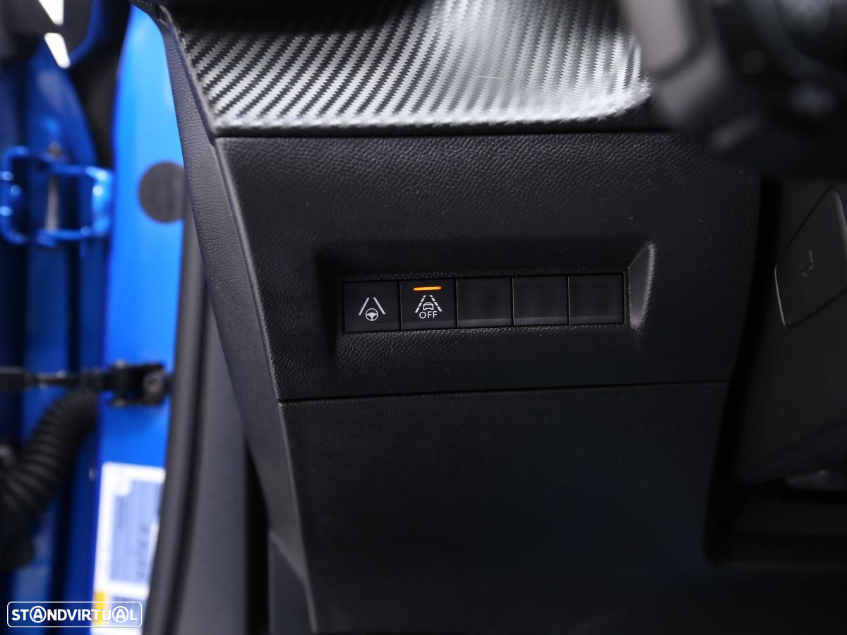 Peugeot e-2008 50 kWh GT - 18