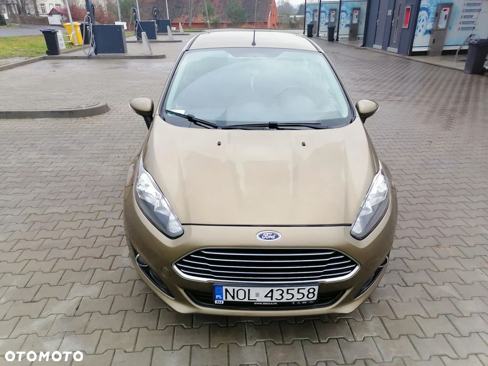 Ford Fiesta - 10