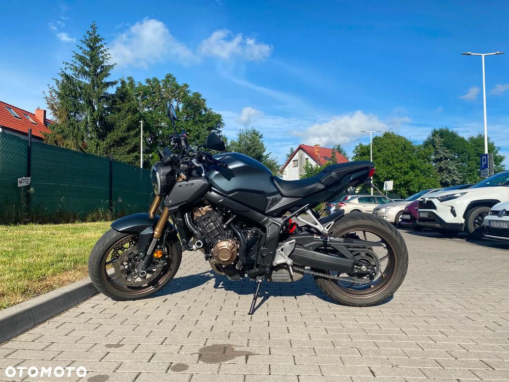 Honda CB - 9