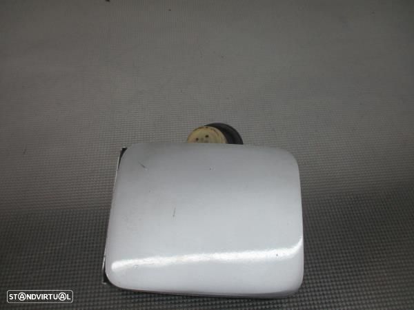 Tampa / Tampao Combustivel  Nissan Almera Ii (N16) - 2