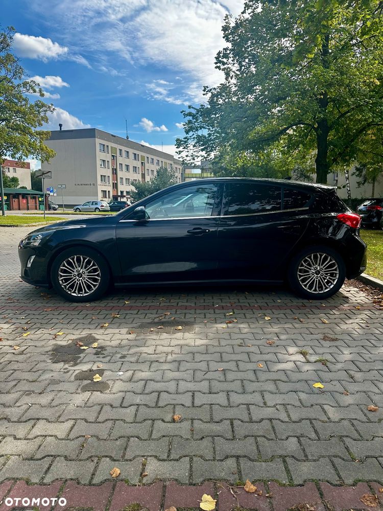 Ford Focus 1.0 EcoBoost Titanium - 6