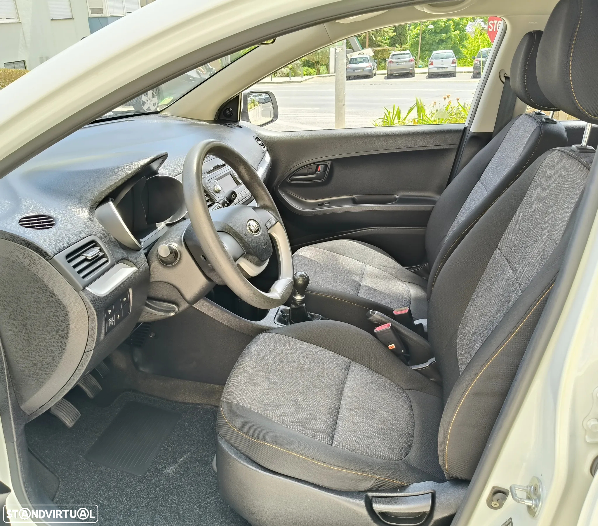 Kia Picanto 1.0 CVVT EX GPL - 10