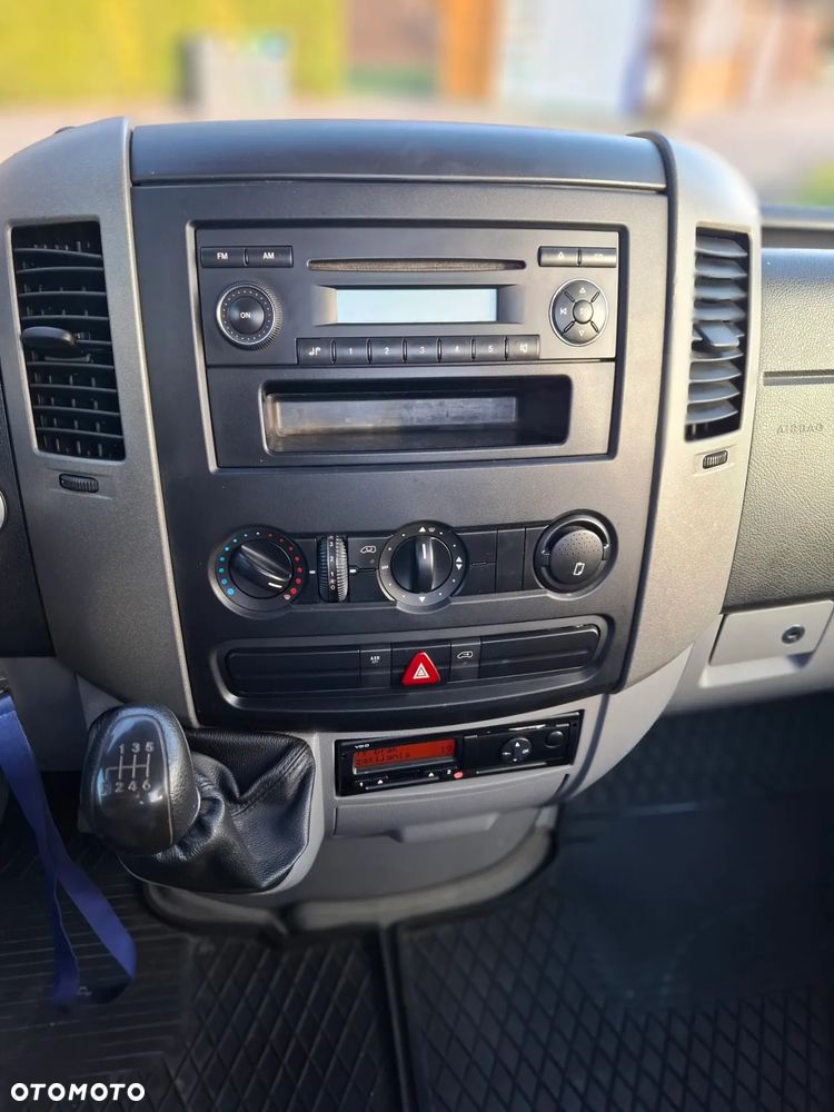 Volkswagen Crafter - 10