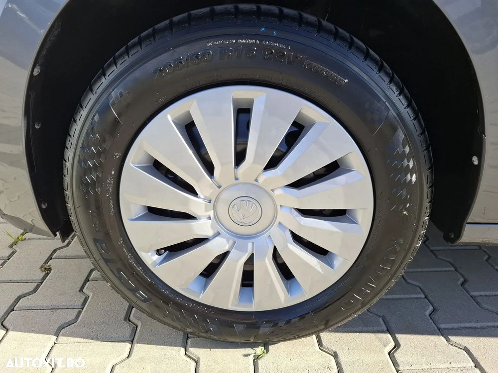 Skoda Kamiq 1.0 TSI Essence - 35