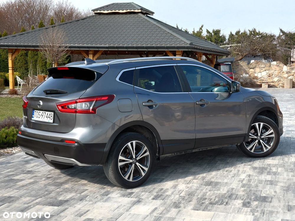 Nissan Qashqai 1.3 DIG-T SHIRO - 18