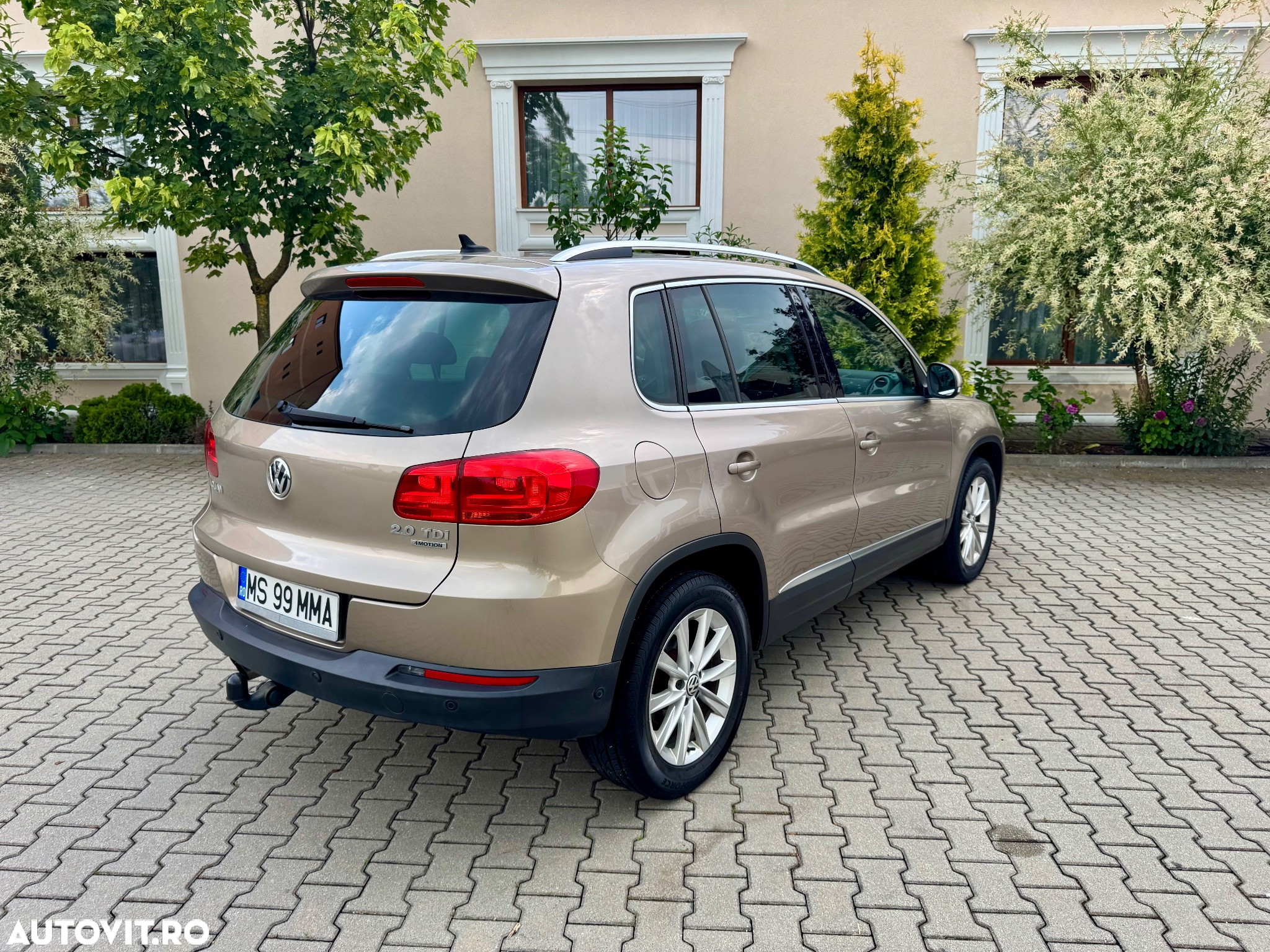 Volkswagen Tiguan 2.0 TDI 4Mot DSG Highline - 3