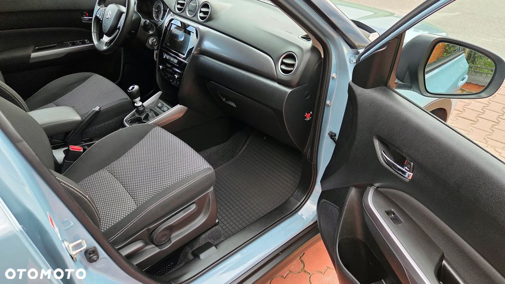 Suzuki Vitara - 31