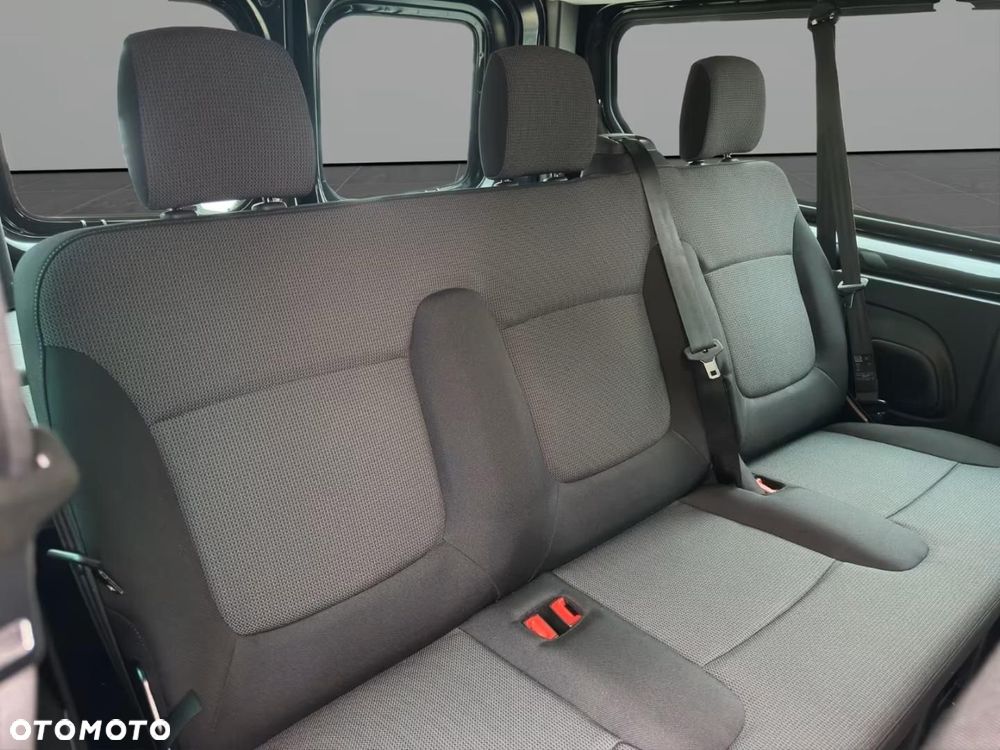 Renault Trafic - 8