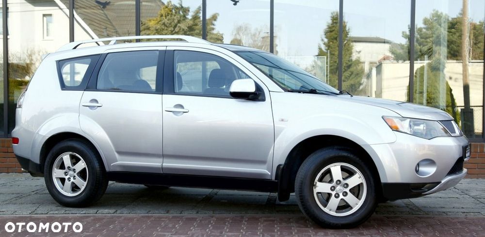Mitsubishi Outlander - 5