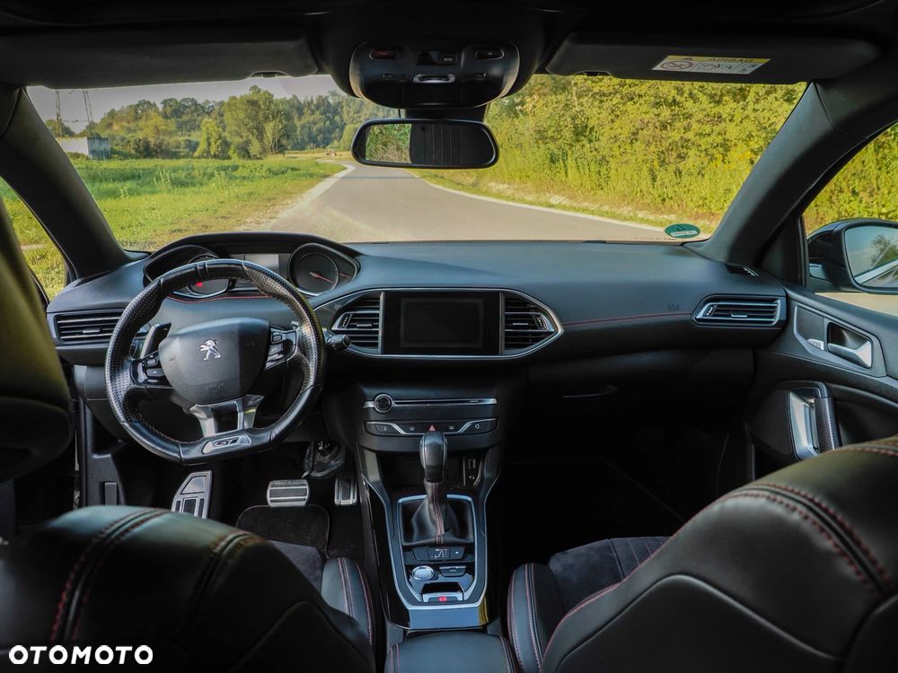 Peugeot 308 - 5