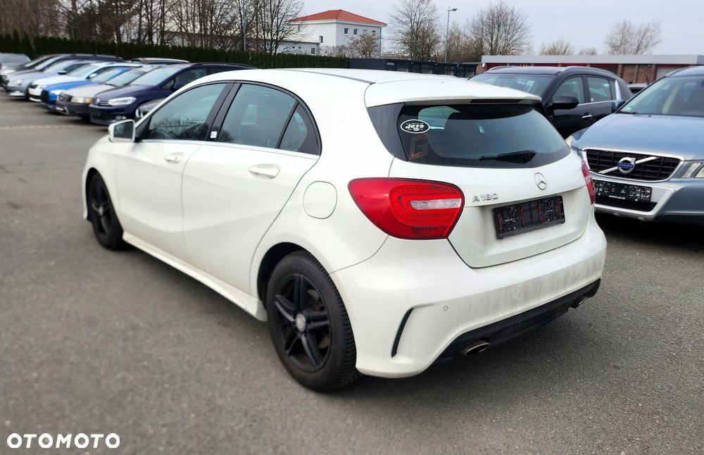 Mercedes-Benz Klasa A 180 AMG Line - 28