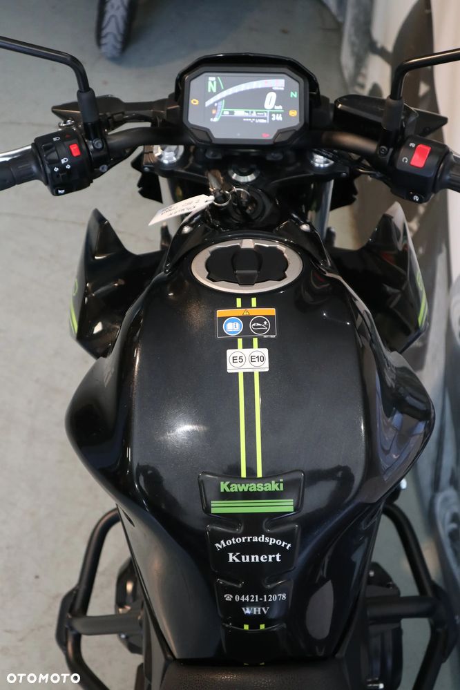 Kawasaki Z 650 - 12