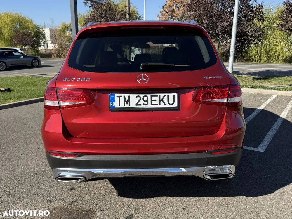 Mercedes-Benz GLC 300 4MATIC - 7