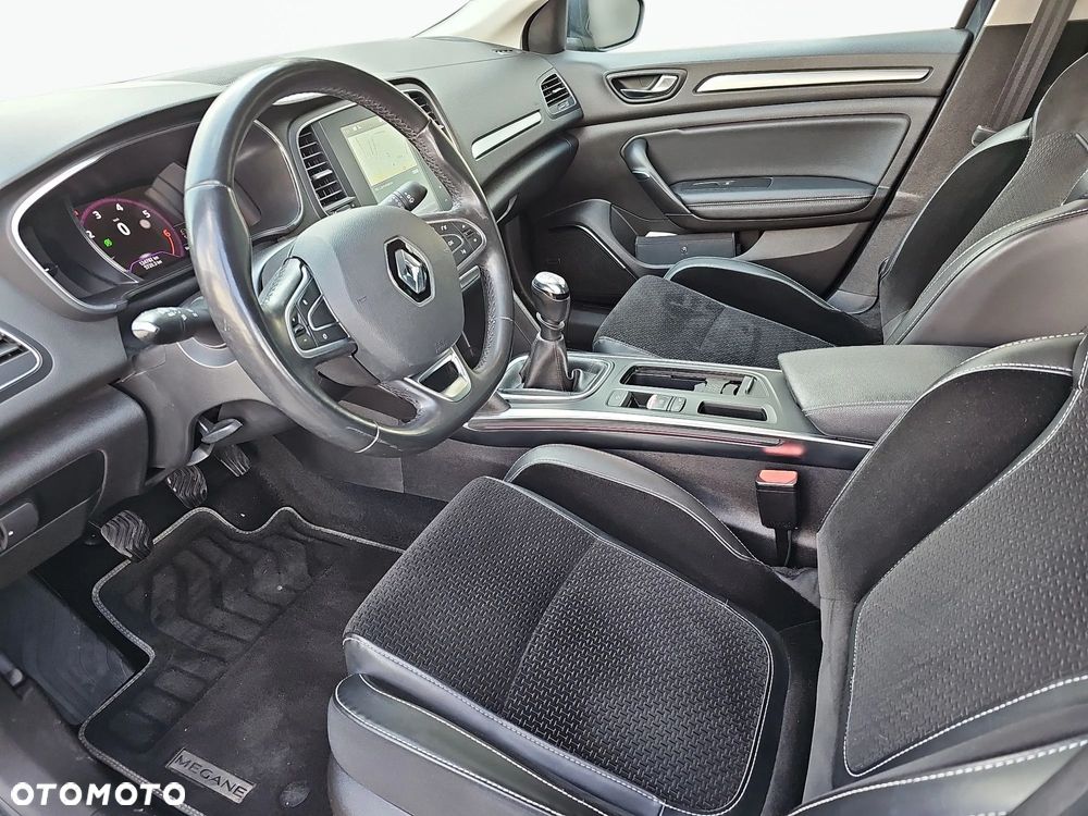 Renault Megane 1.3 TCe FAP Intens - 10