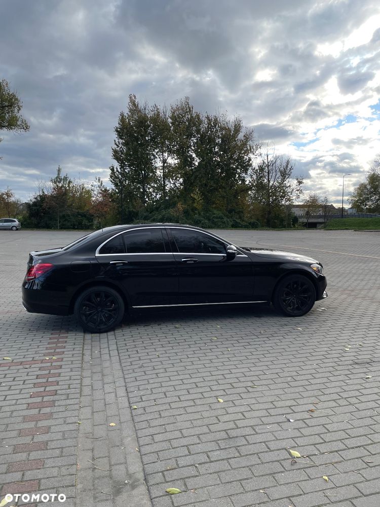 Mercedes-Benz Klasa C 300 7G-TRONIC - 8