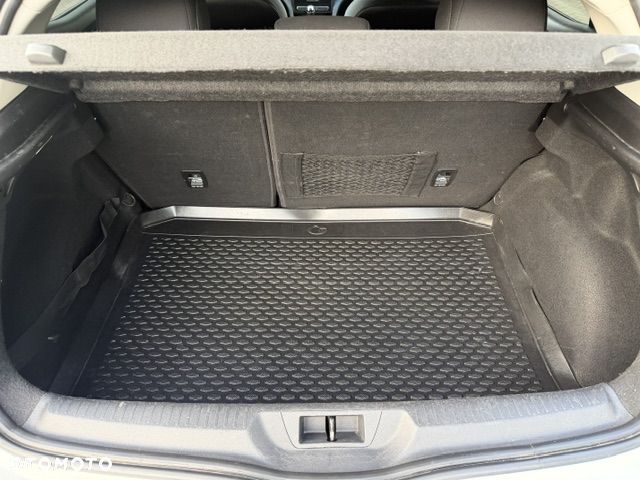 Renault Megane 1.5 dCi Zen - 23