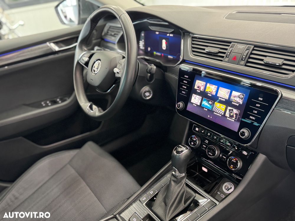 Skoda Superb 2.0 TDI DSG Style - 23