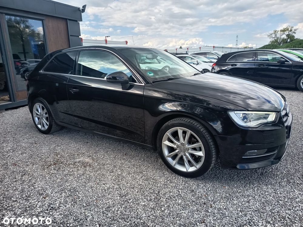Audi A3 3-drzwiowe 1.4 TFSI Ambition - 9