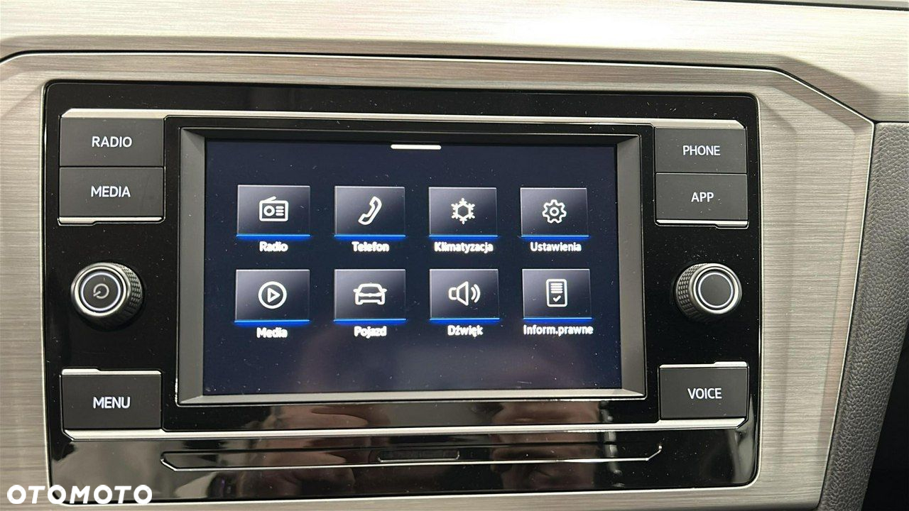 Volkswagen Passat 1.5 TSI EVO Essence DSG - 17