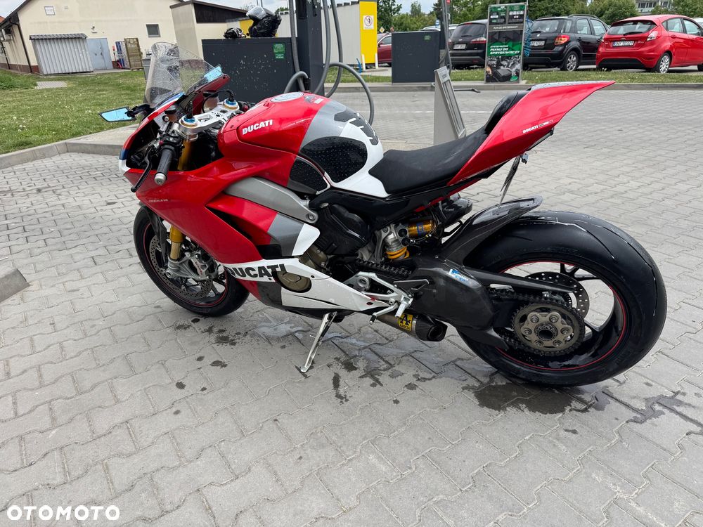 Ducati Panigale V4S - 6