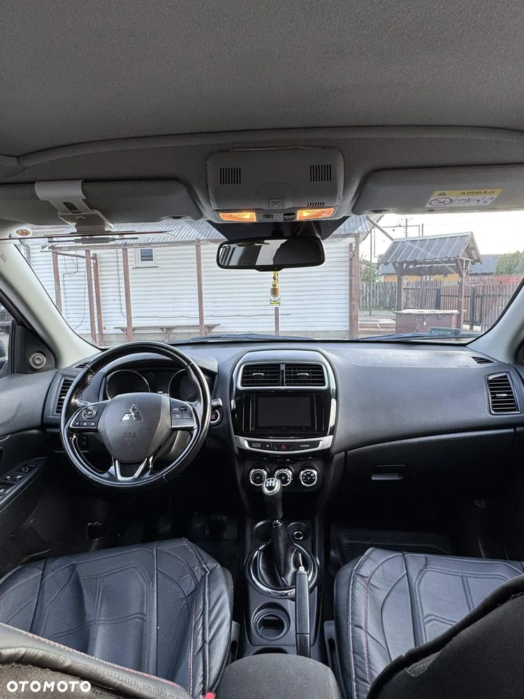 Mitsubishi ASX 1.6 Intense - 9