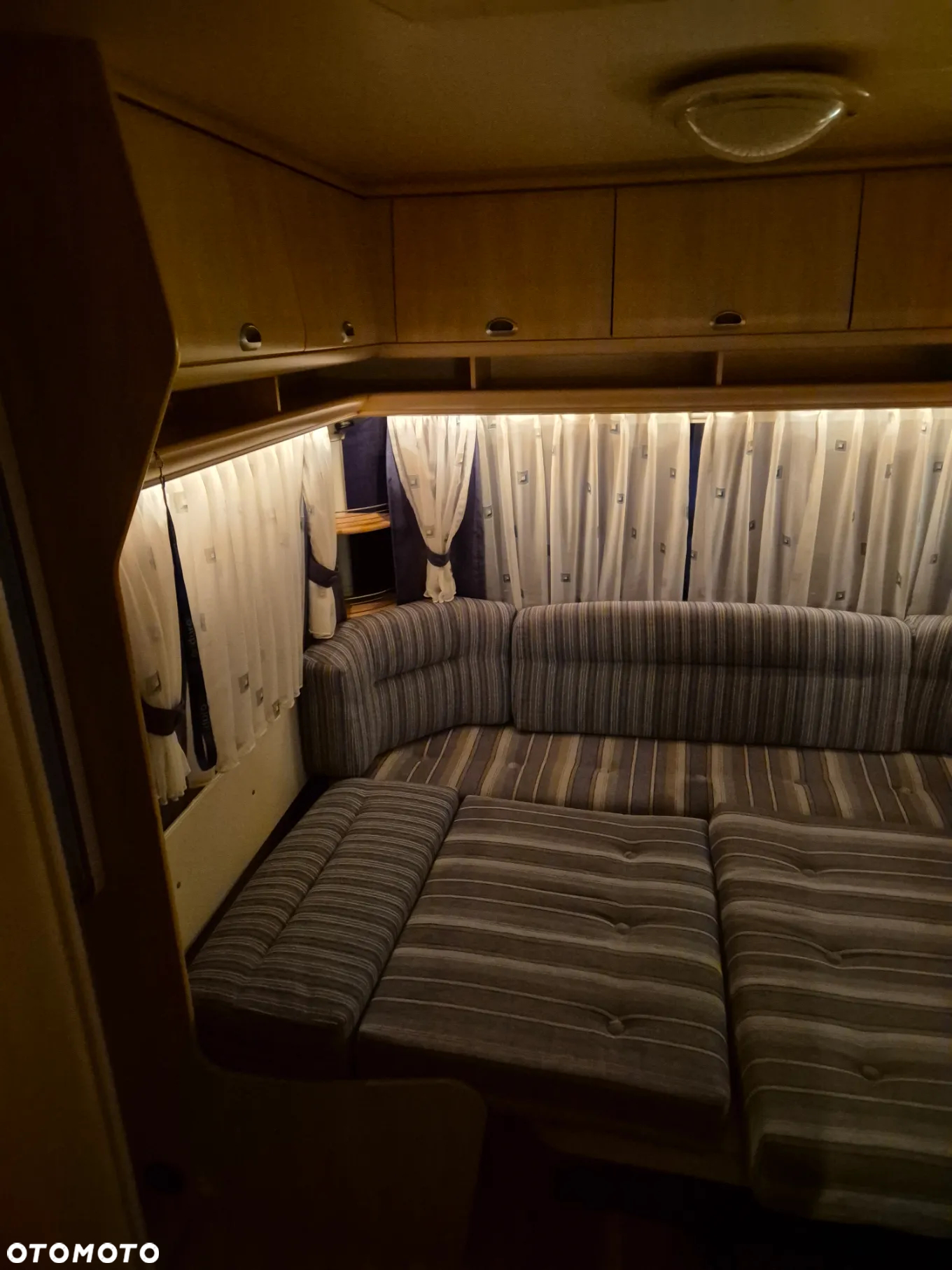 Hobby De luxe easy 460 - 23
