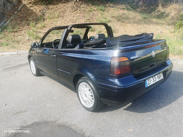 VW Golf Cabriolet 1.6 - 24