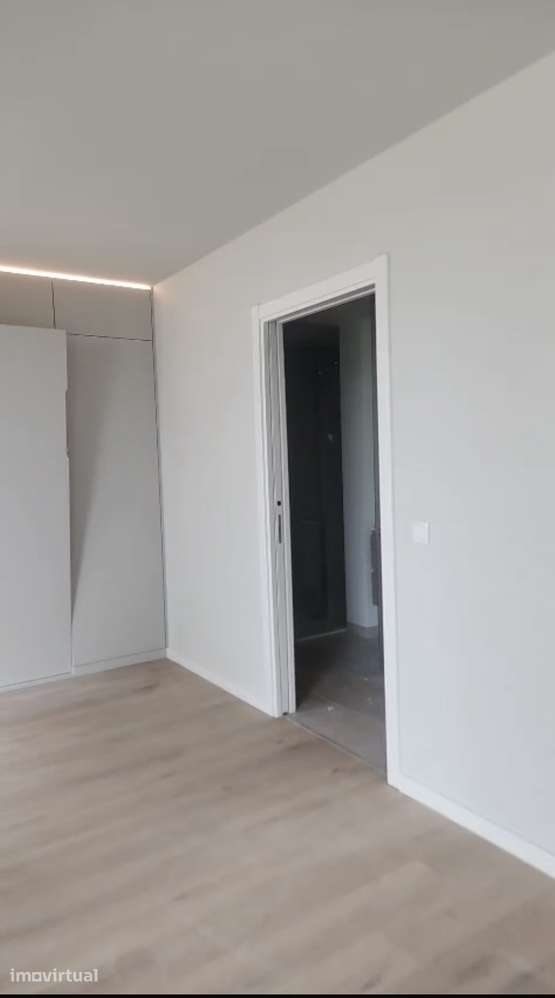 Apartamento com 2 quartos no edifício KORI - Grande imagem: 2/27