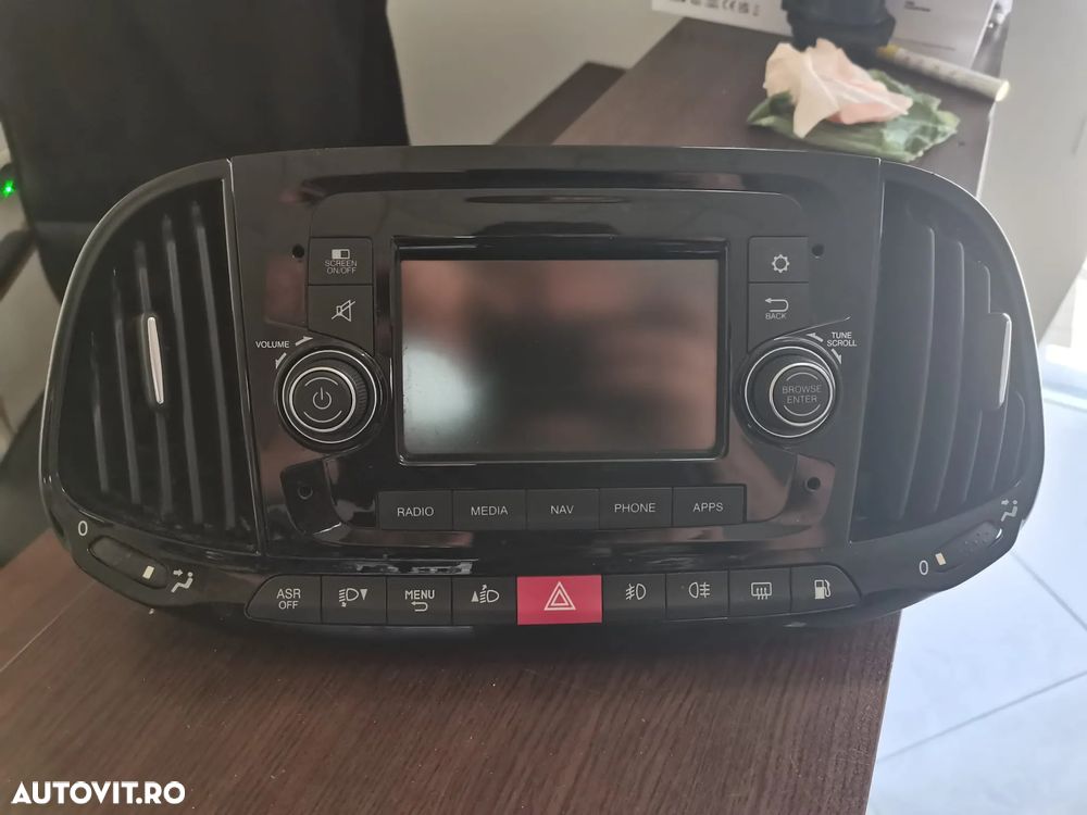 Navigatie Radio Fiat Doblo 2 cu Bluetooth 2018 cod 07356590870  96848 versiunea 23.00.50.03  23005003 - 1