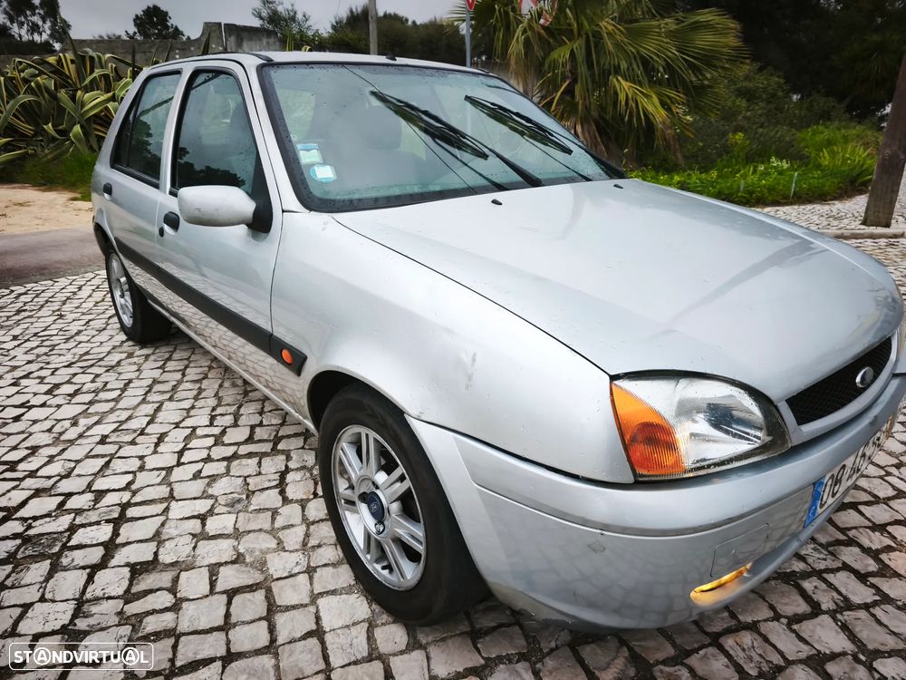 Ford Fiesta 1.8 TDdi Techno - 26
