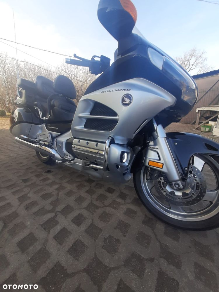 Honda GL - 5