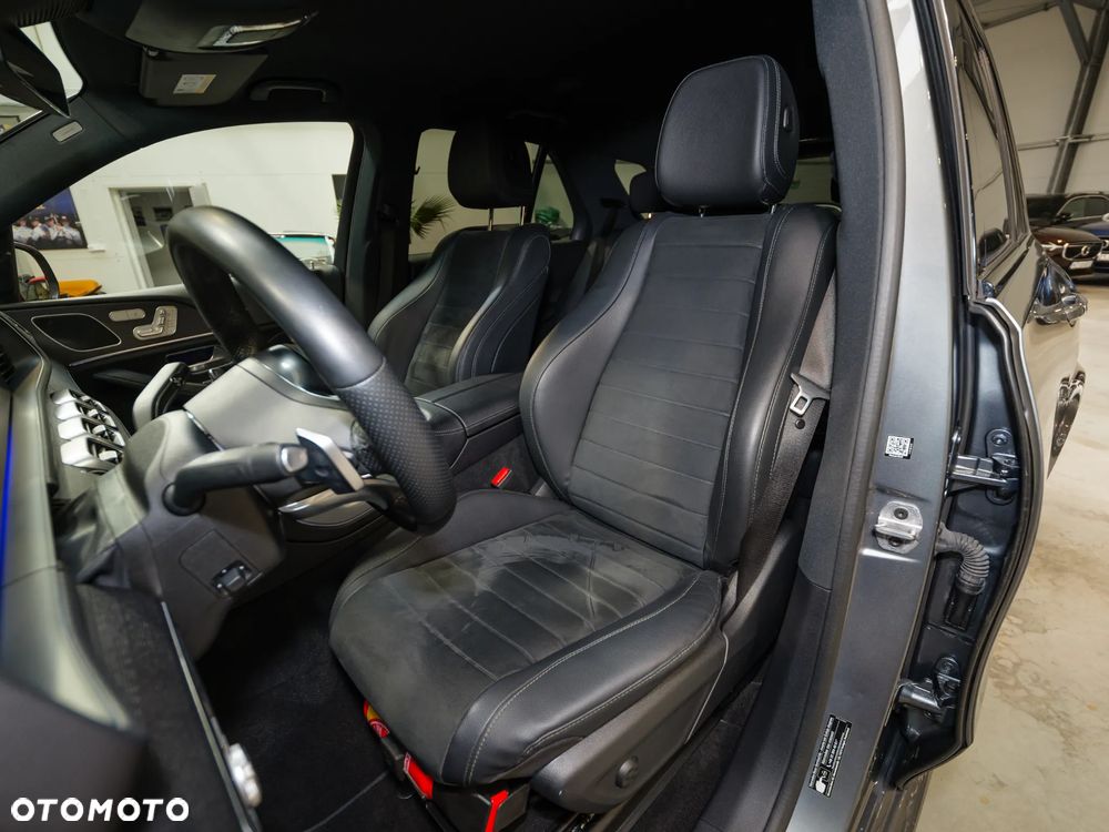 Mercedes-Benz GLE 300 d 4-Matic - 17