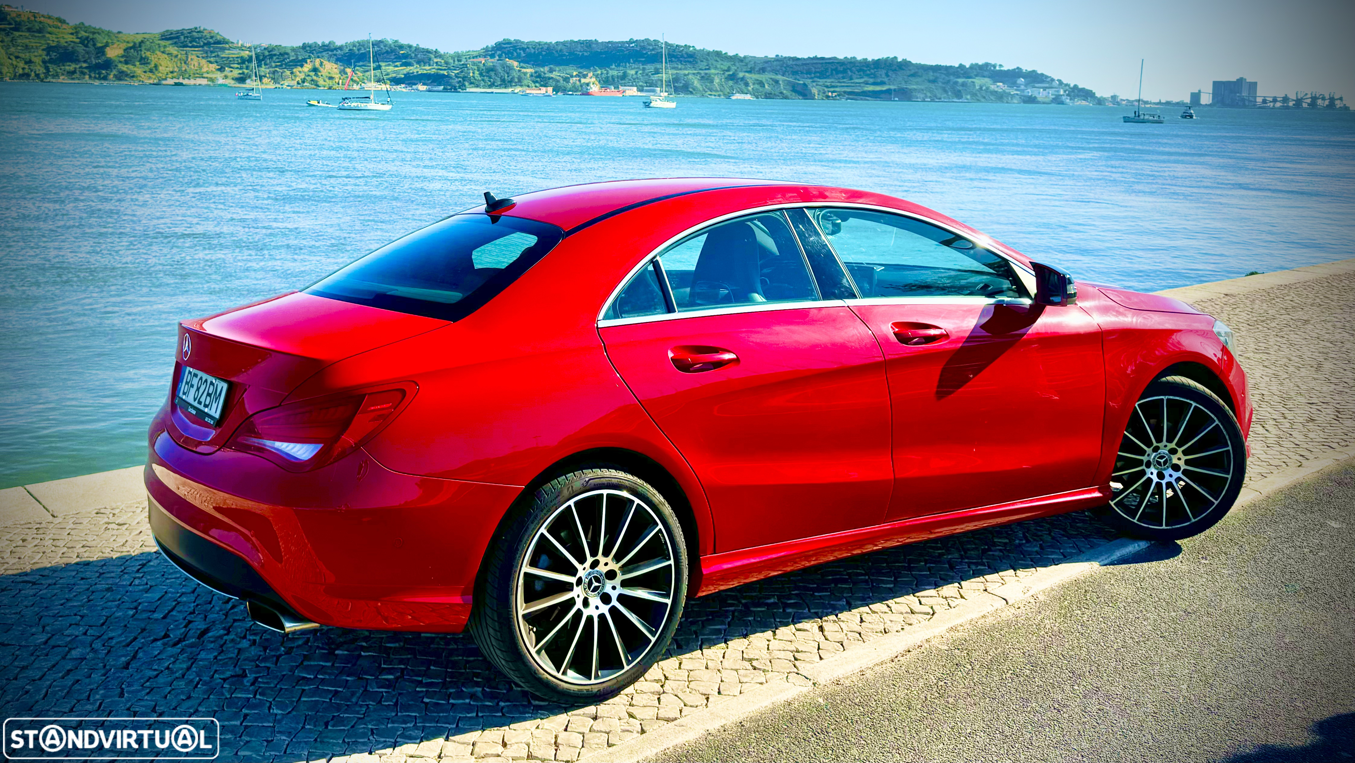 Mercedes-Benz CLA 180 UrbanStyle Edition - 4