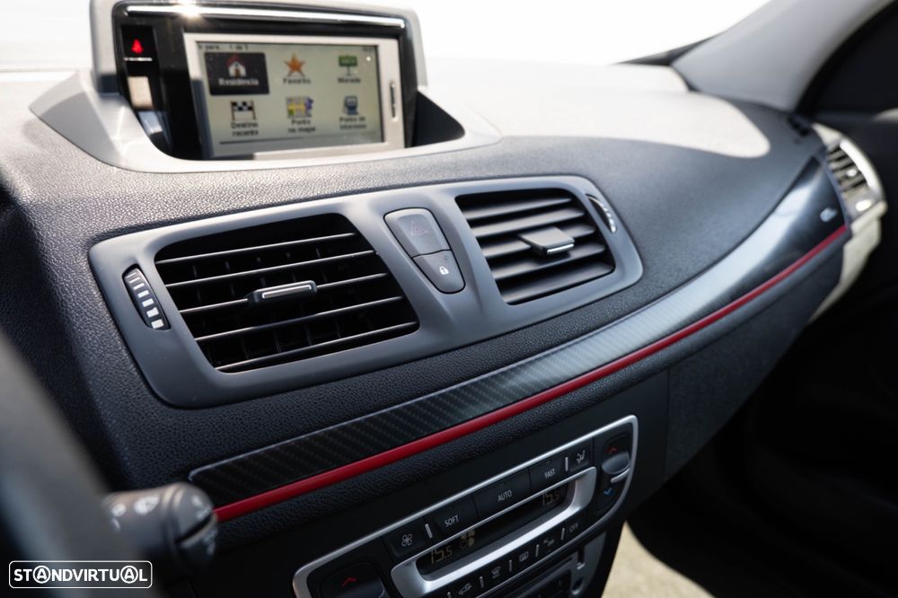 Renault Mégane Sport Tourer 1.5 dCi GT Line SS - 16