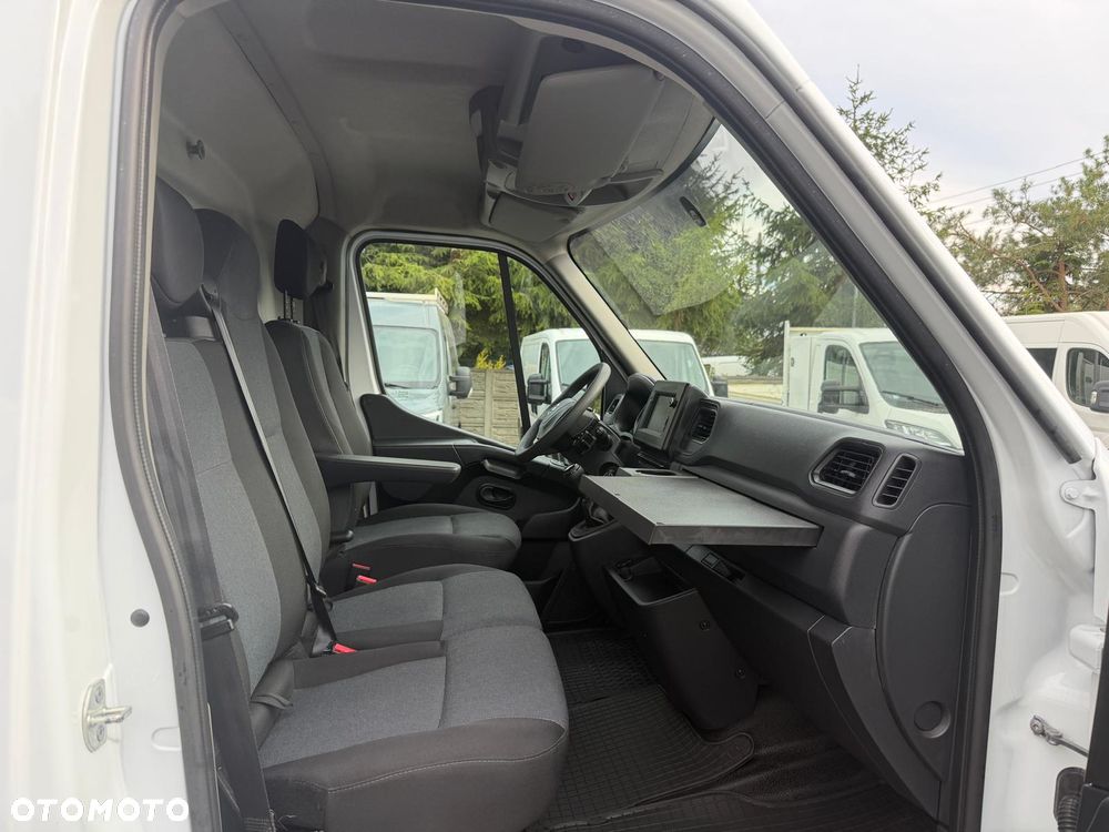 Renault INTERSTAR / 2.3D 150KM / L3H2 / NOWE OPONY / KAMERA / NV400 / MASTER / FV23% / - 24
