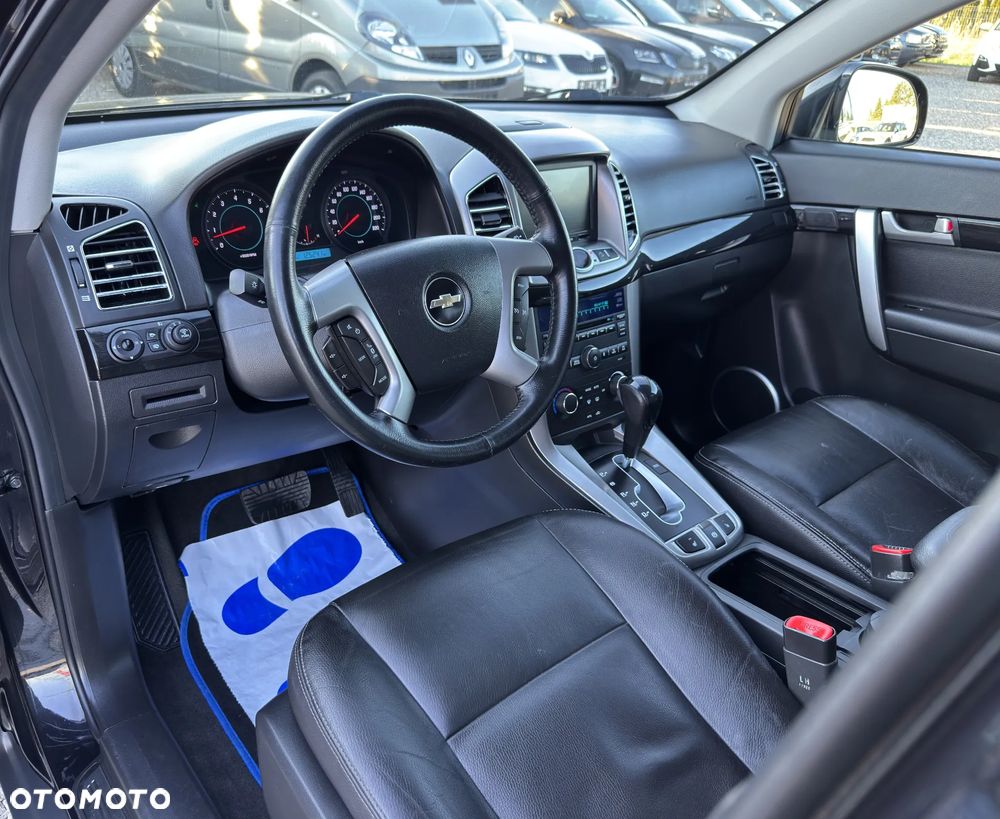 Chevrolet Captiva 3.0 4WD LTZ - 15