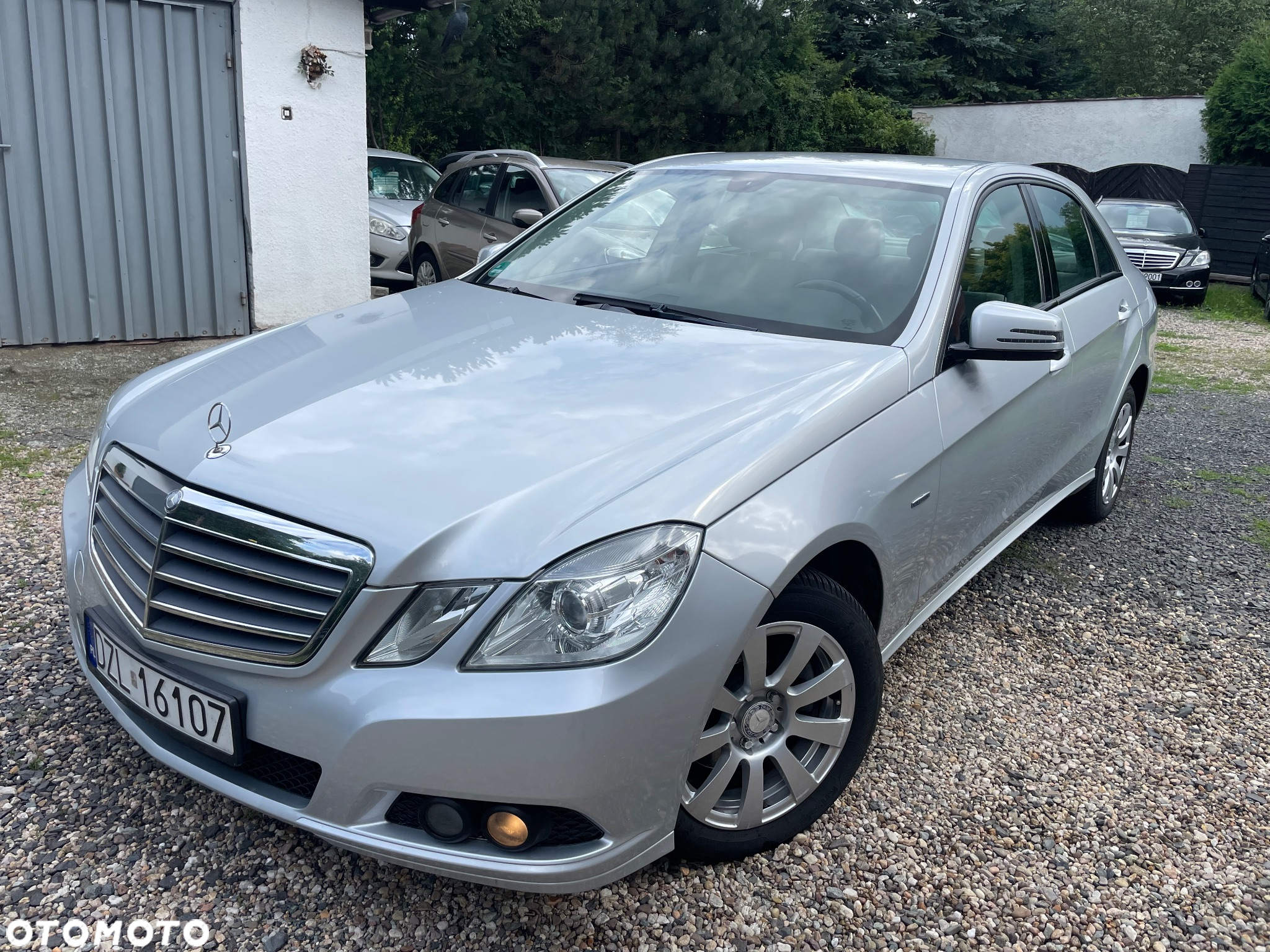 Mercedes-Benz Klasa E - 2