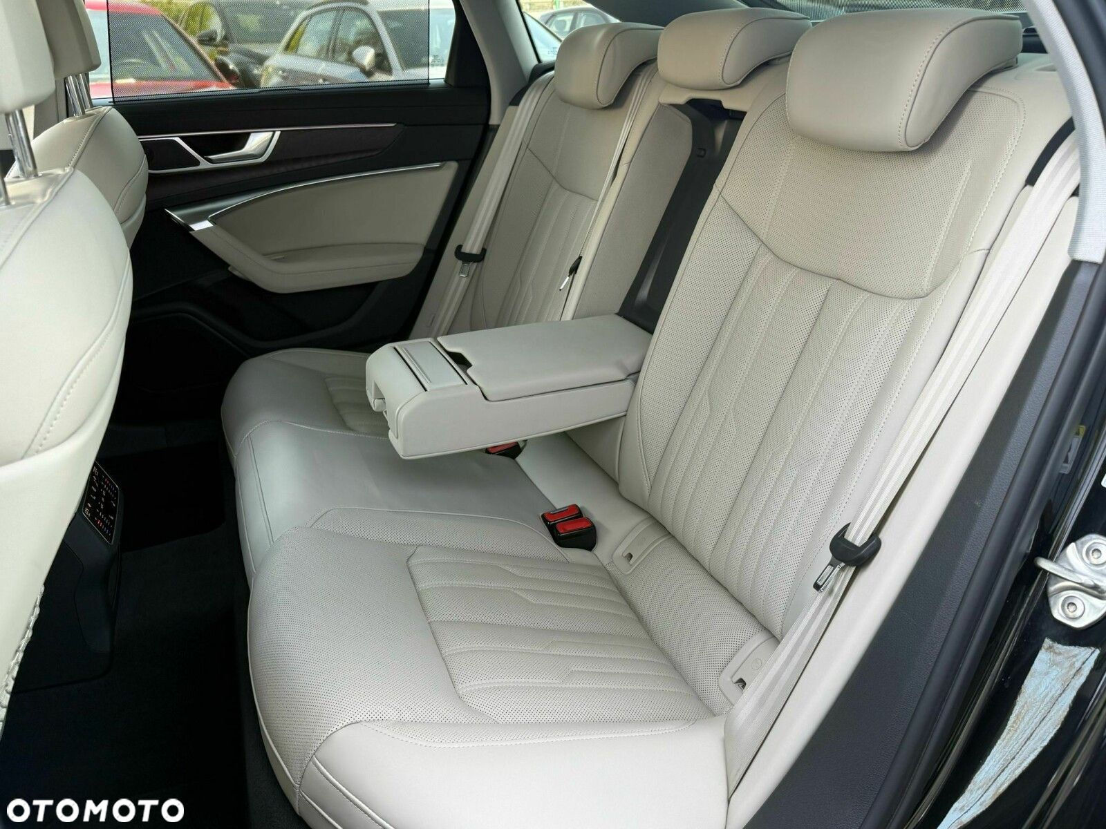 Audi A6 - 13