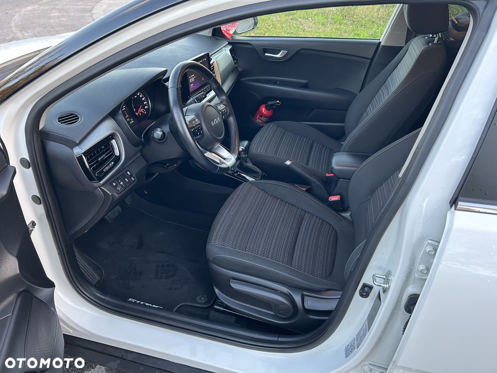 Kia Stonic 1.0 T-GDI L Business Line DCT - 11