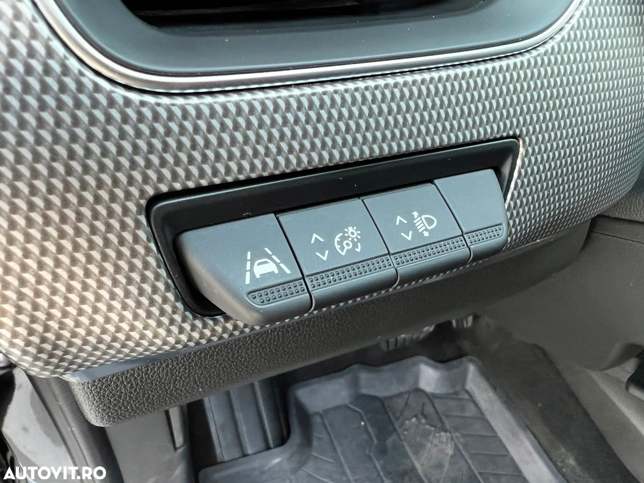 Renault Arkana E-TECH Hybrid Intens - 17