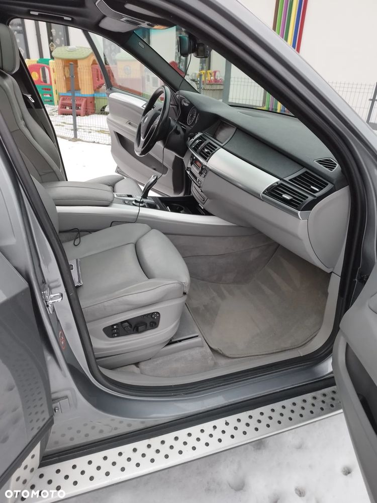 BMW X5 - 12
