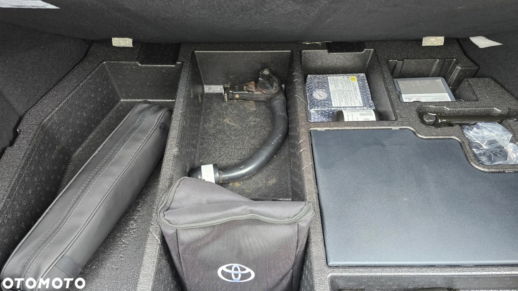 Toyota C-HR 2.0 Hybrid Dynamic Force Style - 35