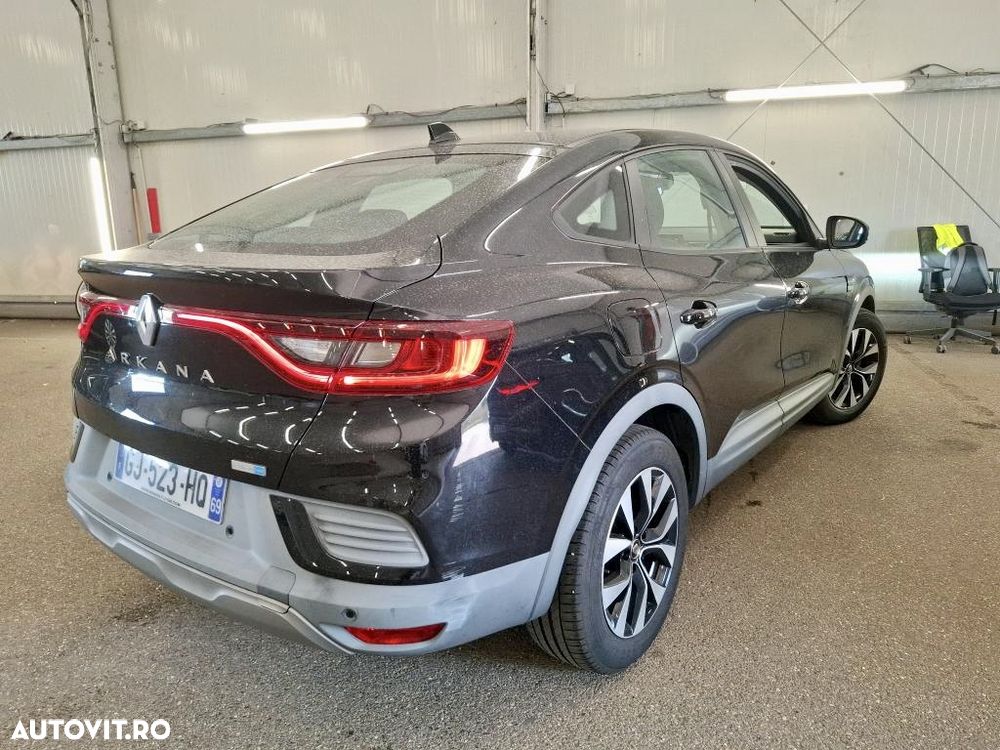Renault Arkana E-TECH Zen - 3