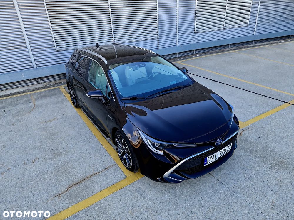 Toyota Corolla 2.0 Hybrid Executive - 8