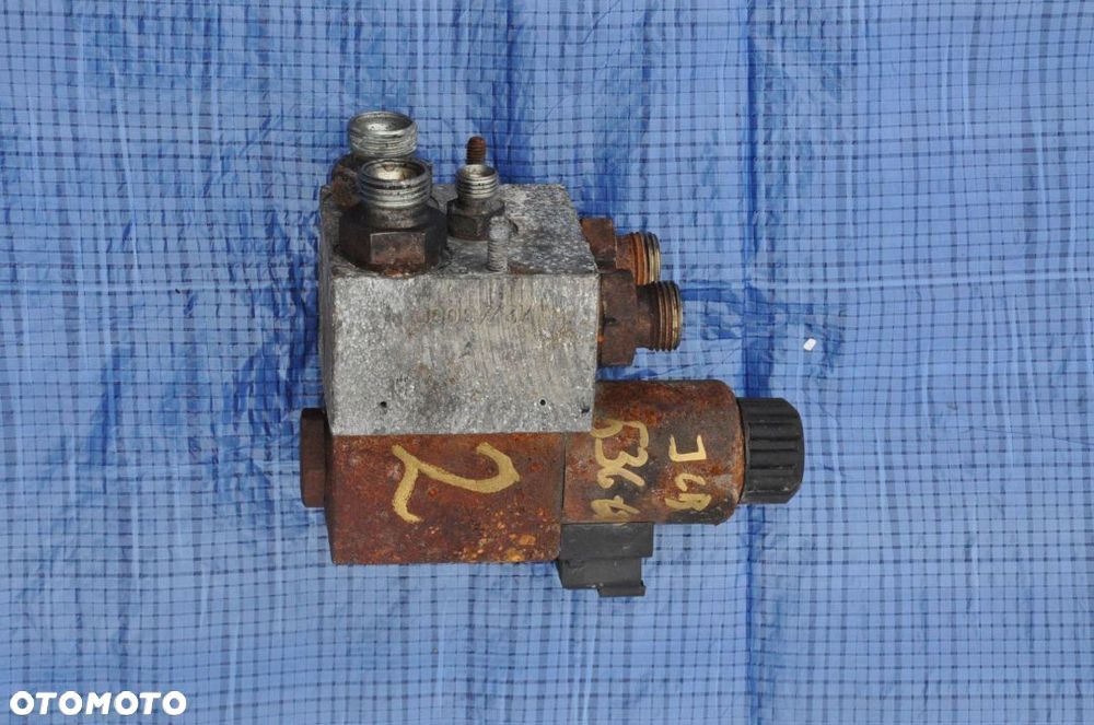 ROZDZIELACZ JCB 536-60 2014R 727/3000 - 1