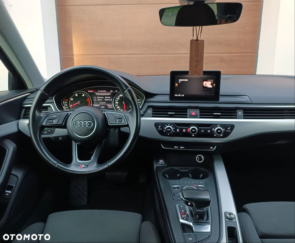 Audi A4 Avant - 8